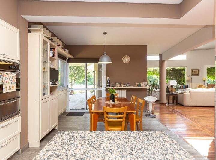 VENTA!! Casa Imponente. Abril Club de Campo, Hudson, GBA. - 11