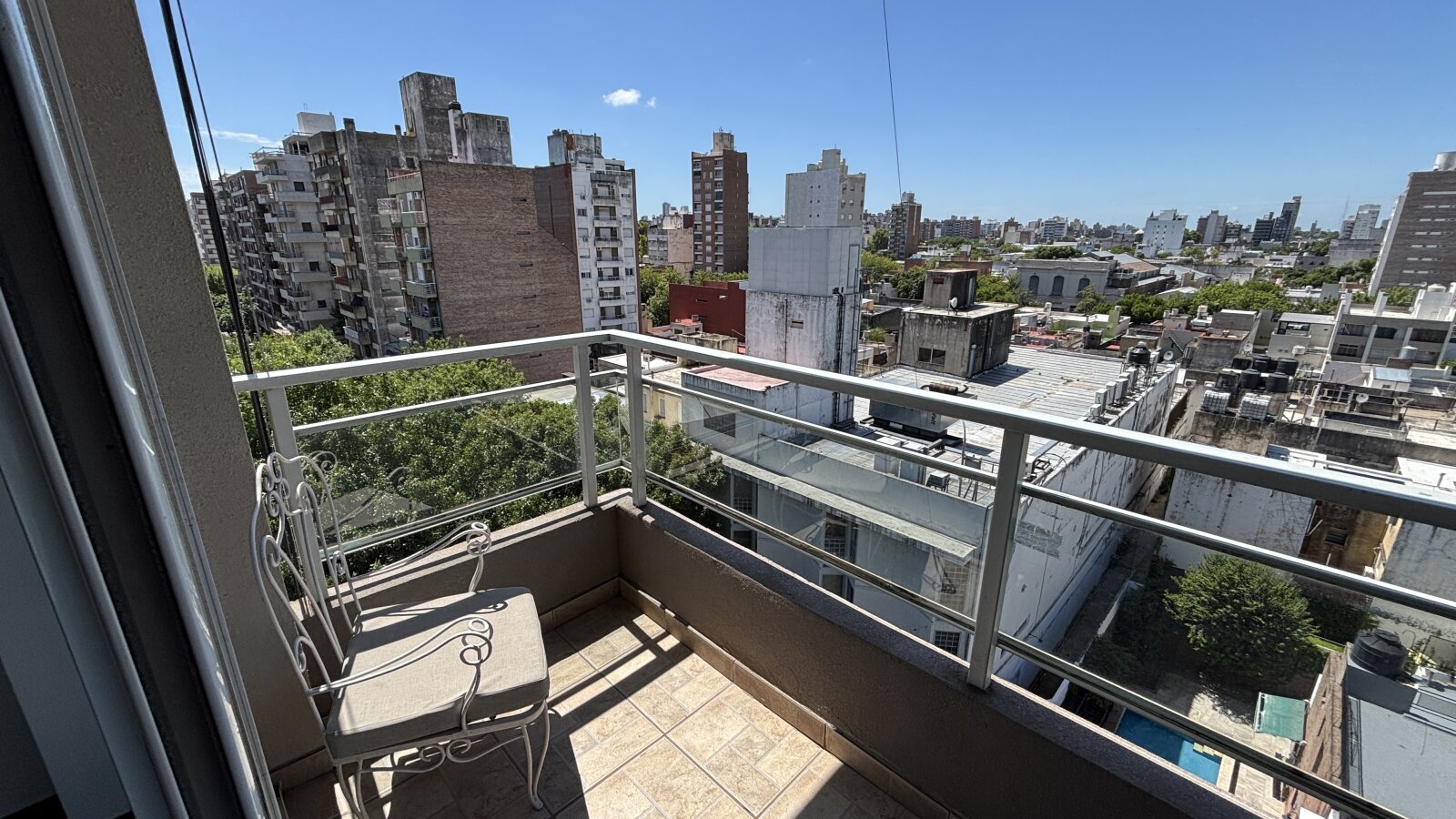Monoambiente - Corrientes 2280 - 6