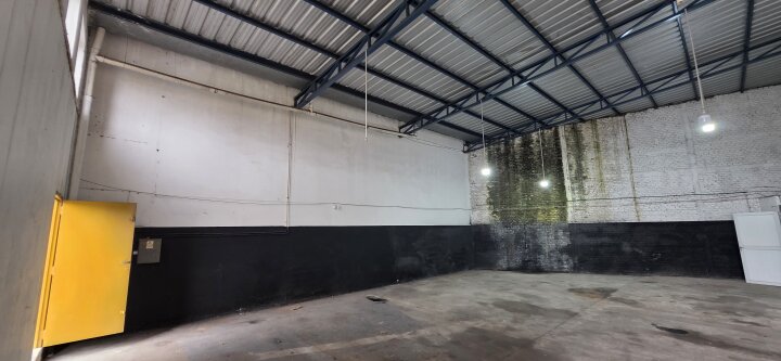 Galpones / Dep髎itos - Rosario - Alquiler