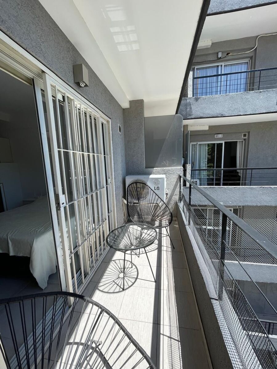 Departamento con Balcón con cochera, Edificio &amp;quot;Pampa Al Lago&amp;quot;Full Amenities. - 2