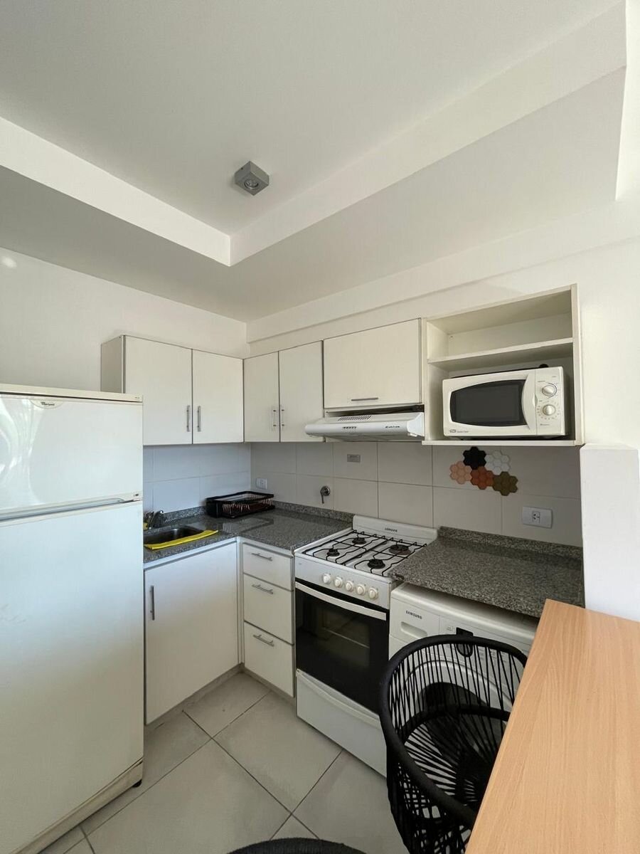 Departamento con Balcón con cochera, Edificio &amp;quot;Pampa Al Lago&amp;quot;Full Amenities. - 6