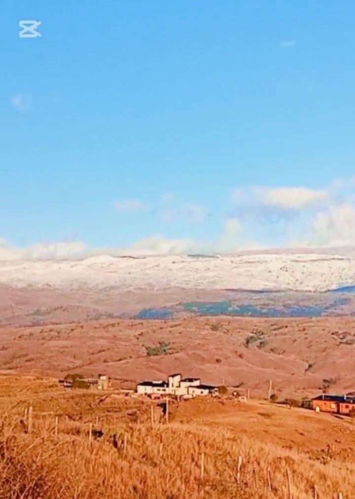 TERRENOS EN YACANTO DE CALAMUCHITA CON LA MEJOR VISTA SIERRAS - 4