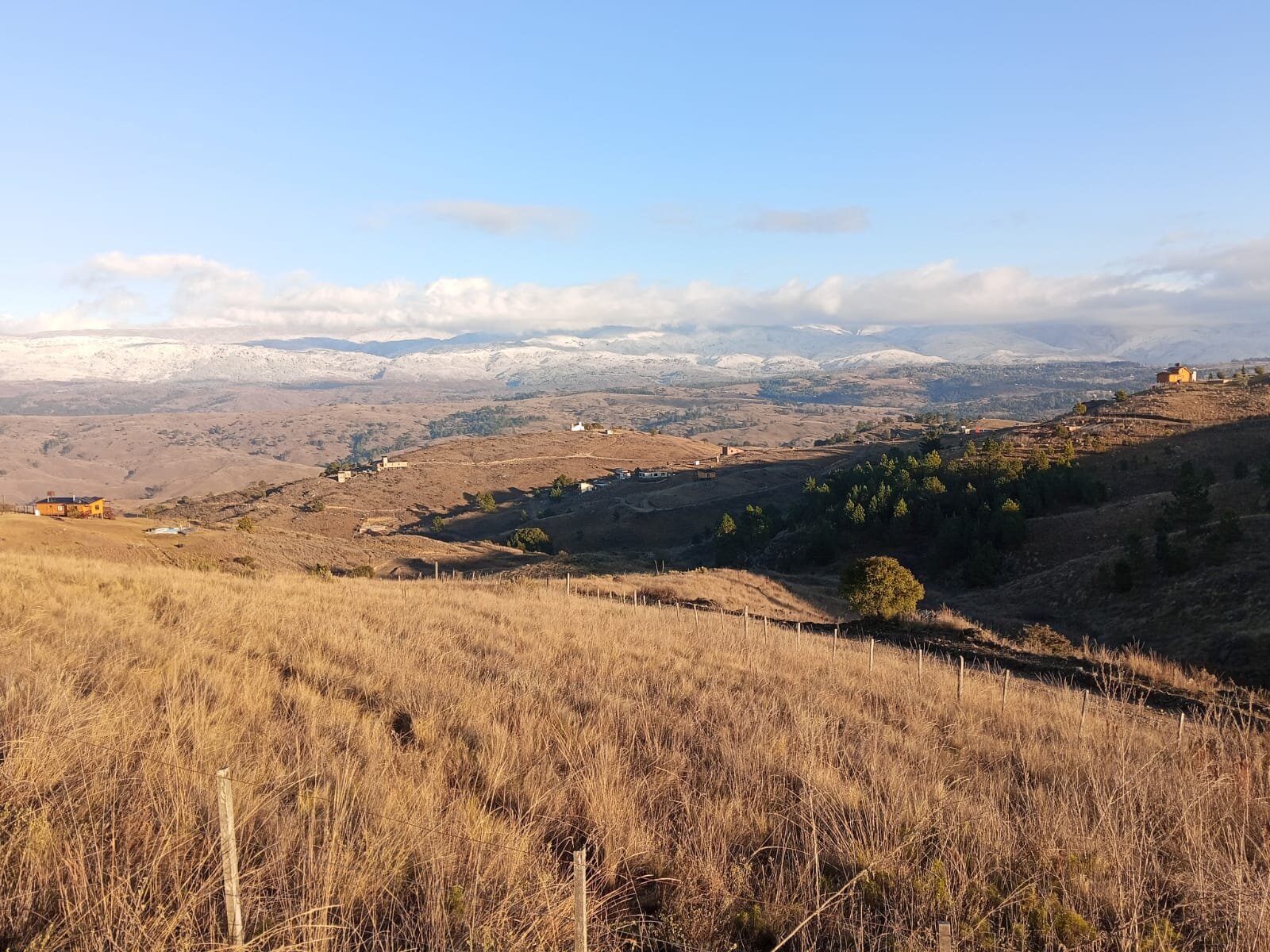 TERRENOS EN YACANTO DE CALAMUCHITA CON LA MEJOR VISTA SIERRAS - 5