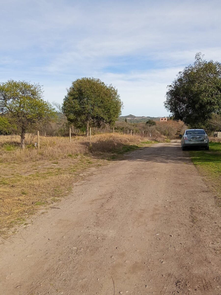 TERRENOS EN SIERRAS CHICAS A MINUTOS DE CORDOBA CAPITAL - 5