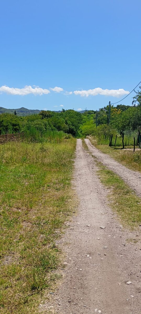 TERRENOS EN SIERRAS CHICAS A MINUTOS DE CORDOBA CAPITAL - 3