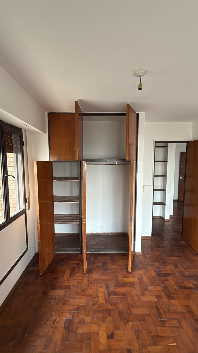 Excelente ubicación- Barrio Guemes - Un dormitorio , muy luminoso - Imagen 6