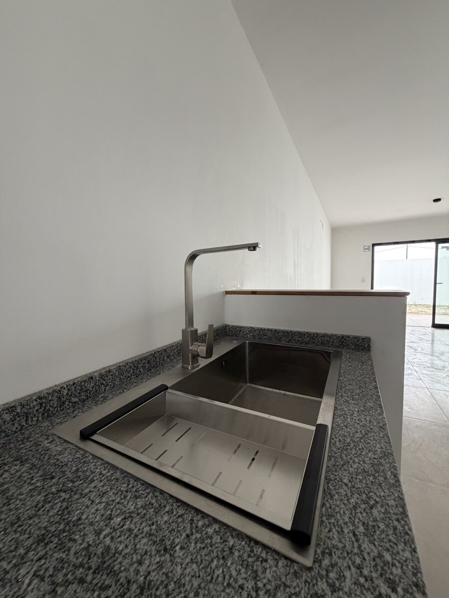 DUPLEX EN PAMPAS DE MANANTIALES - Imagen 12