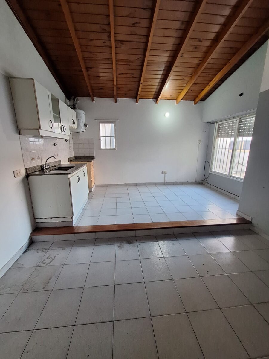 VENTA DEPTO 2 AMB. C/TERRAZA SAN JUSTO - 4