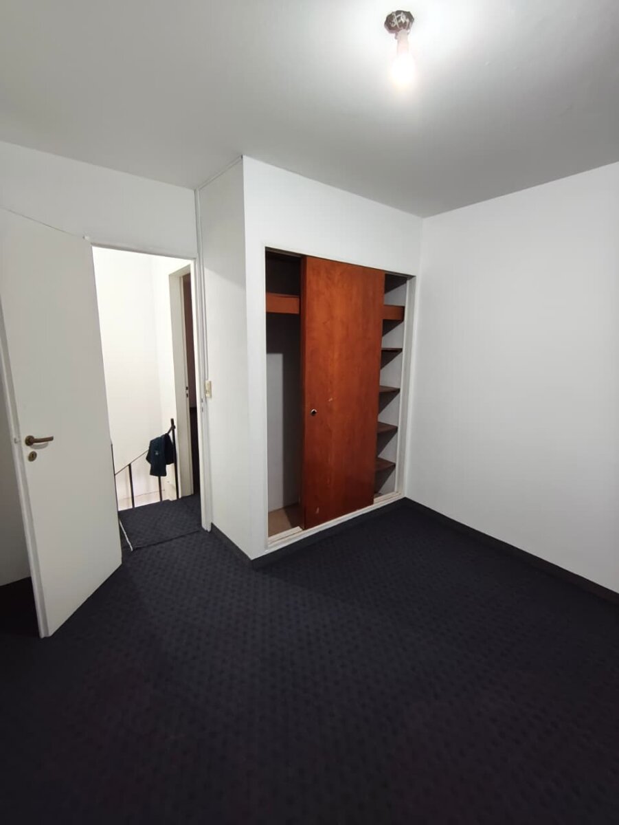 DUPLEX 3 AMBIENTES CON COCHERA EN CASTELAR NORTE - 17