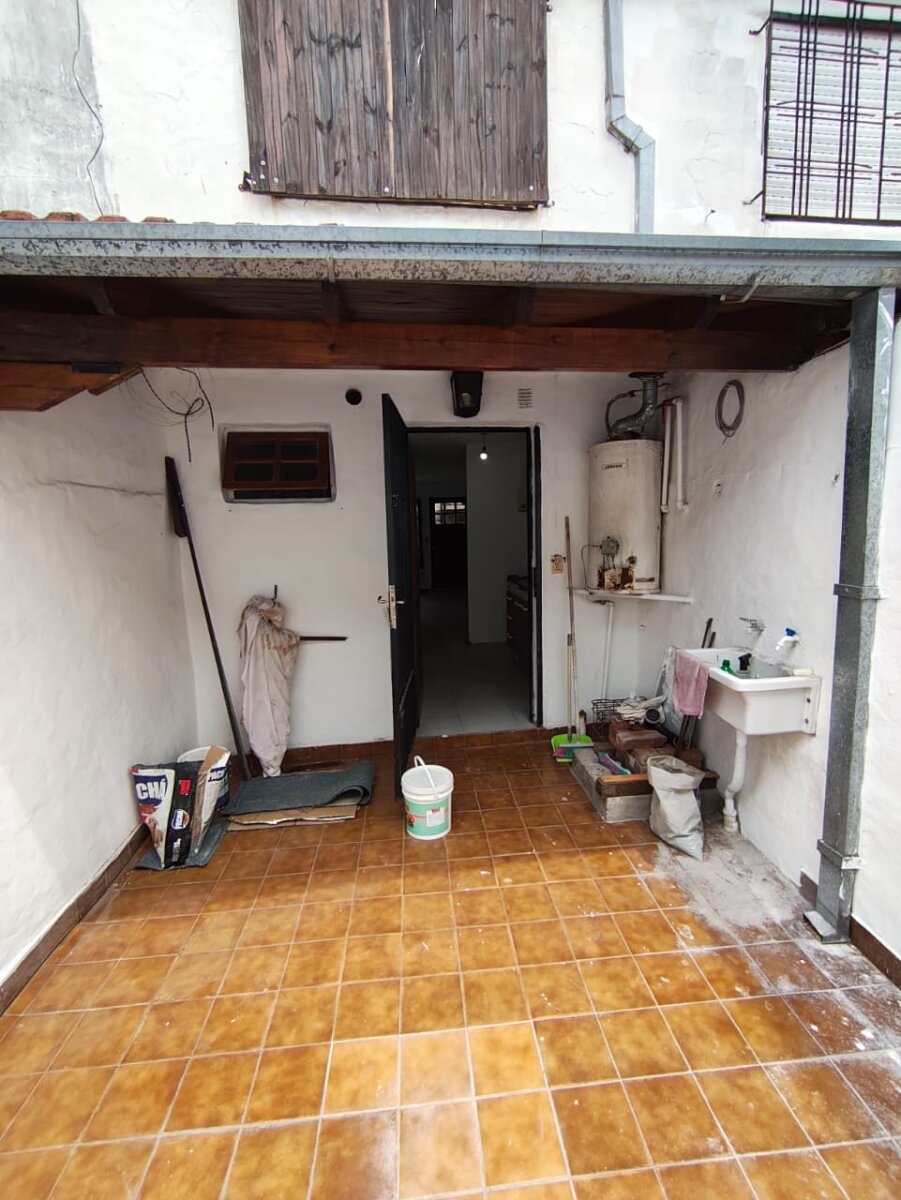 DUPLEX 3 AMBIENTES CON COCHERA EN CASTELAR NORTE - 24