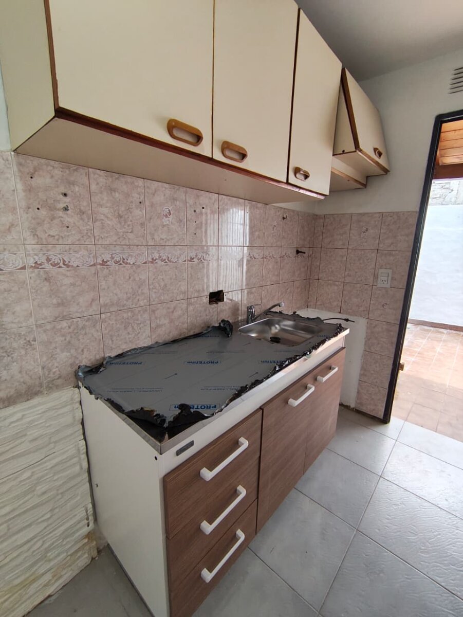 DUPLEX 3 AMBIENTES CON COCHERA EN CASTELAR NORTE - 13