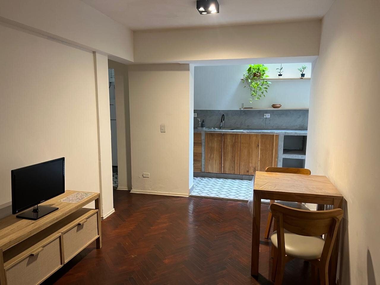 VENTA. DEPARTAMENTO 2 AMBIENTES. REFACCIONADO. SAN CRISTOBAL - 4