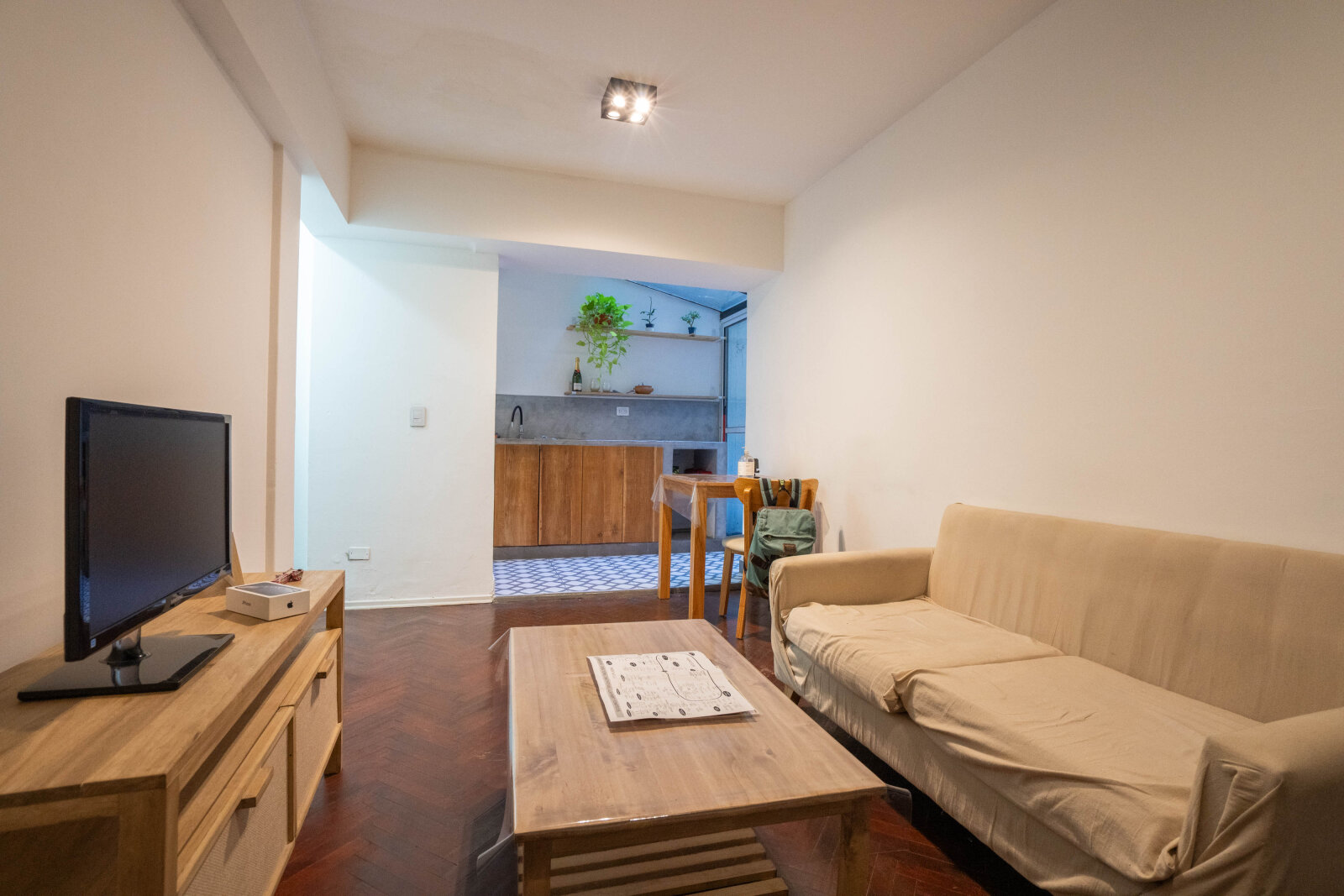 VENTA. DEPARTAMENTO 2 AMBIENTES. REFACCIONADO. SAN CRISTOBAL - 10