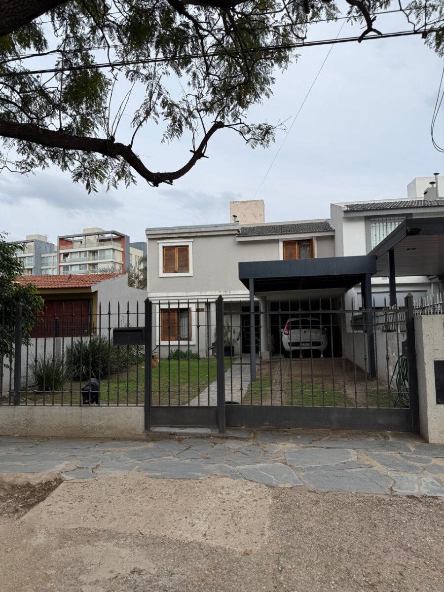 CASA EN VENTA VILLA BELGRANO