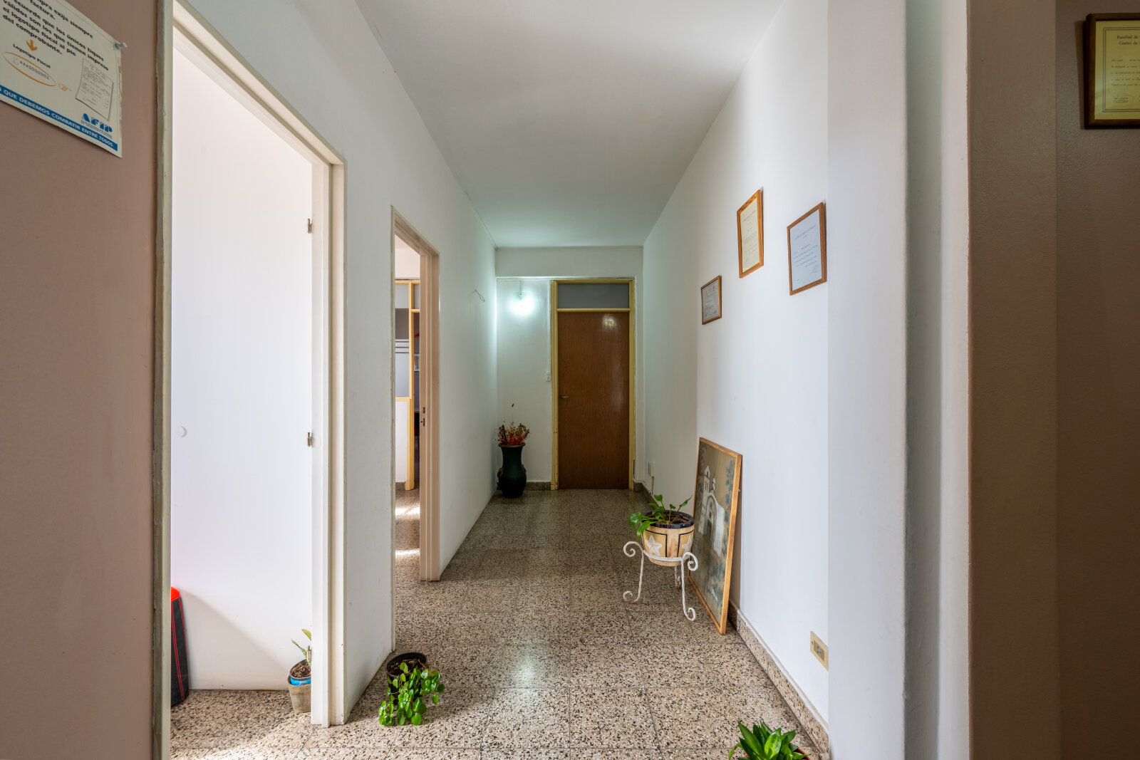 Venta 3 Oficinas con sala de espera - 7
