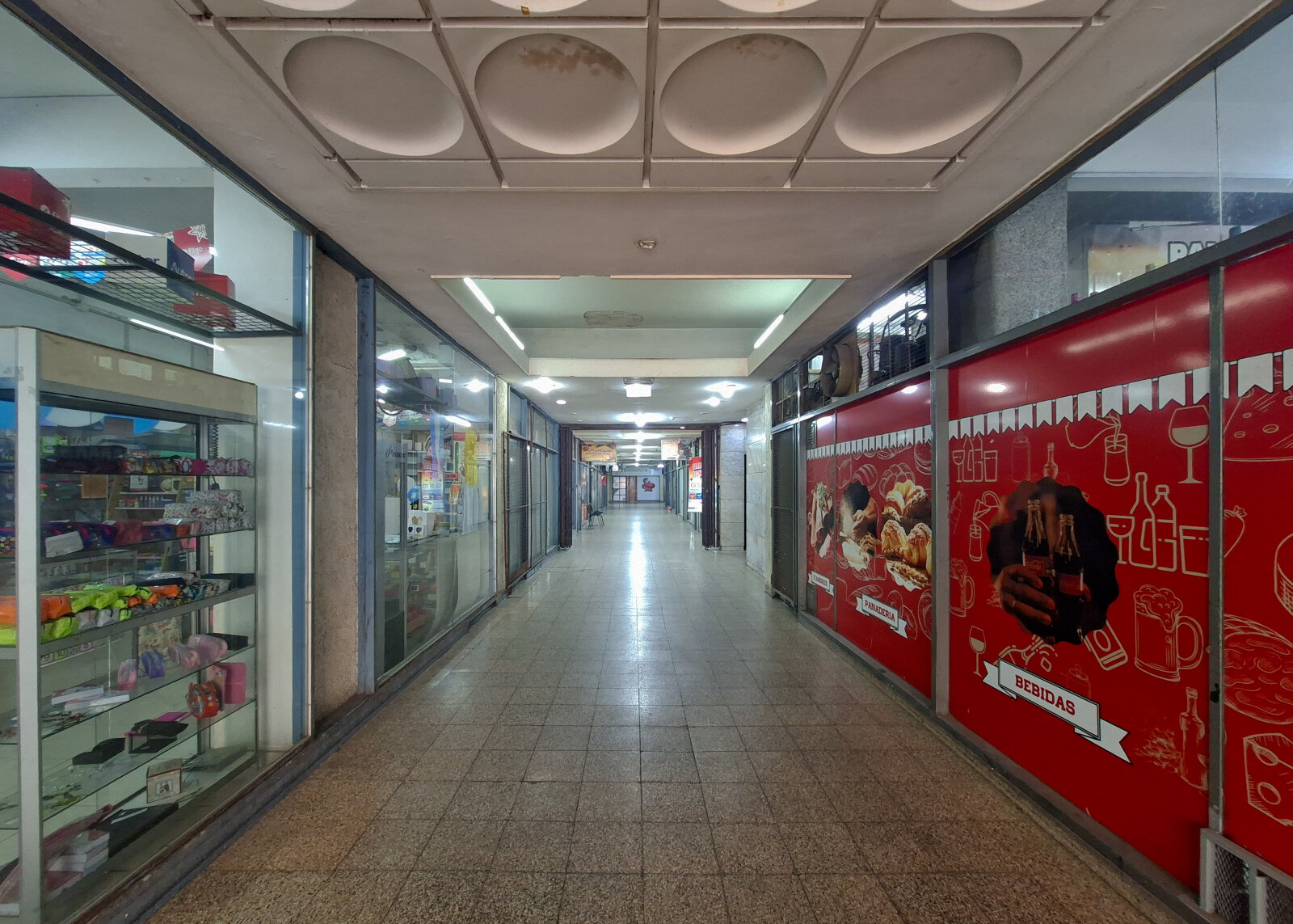 Venta 3 Oficinas con sala de espera - 11