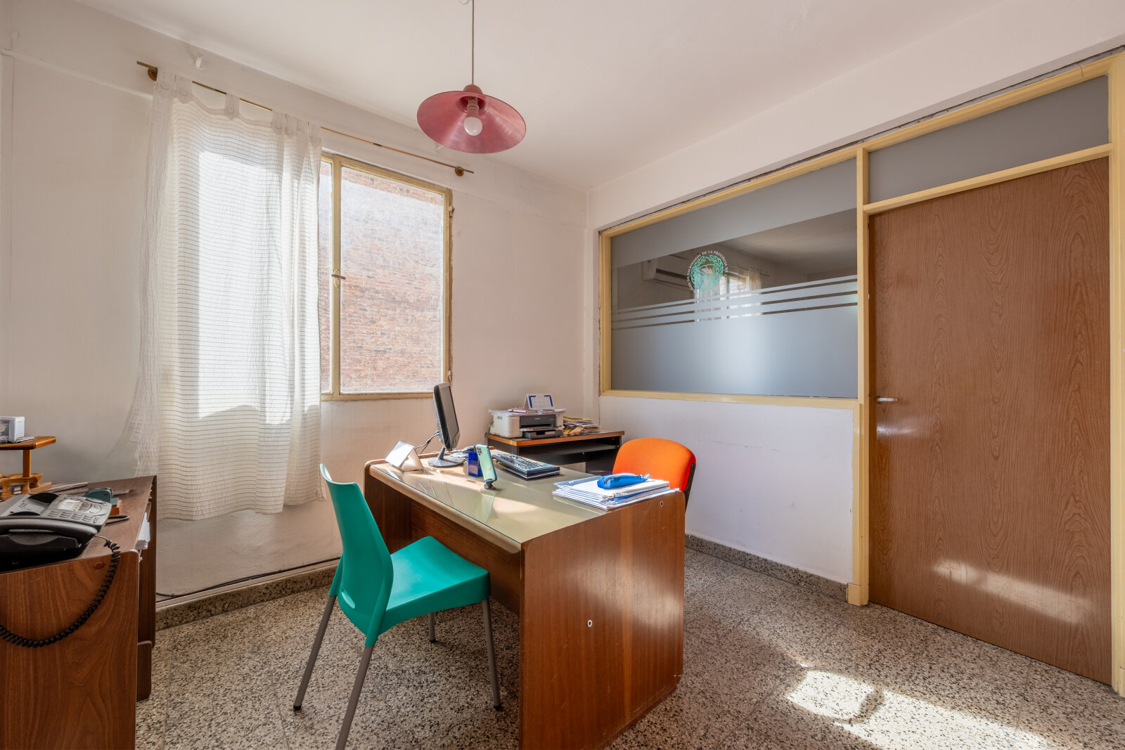 Venta 3 Oficinas con sala de espera - 4