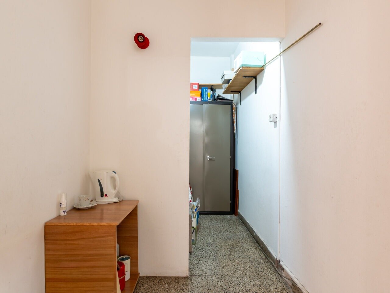 Venta 3 Oficinas con sala de espera - 9