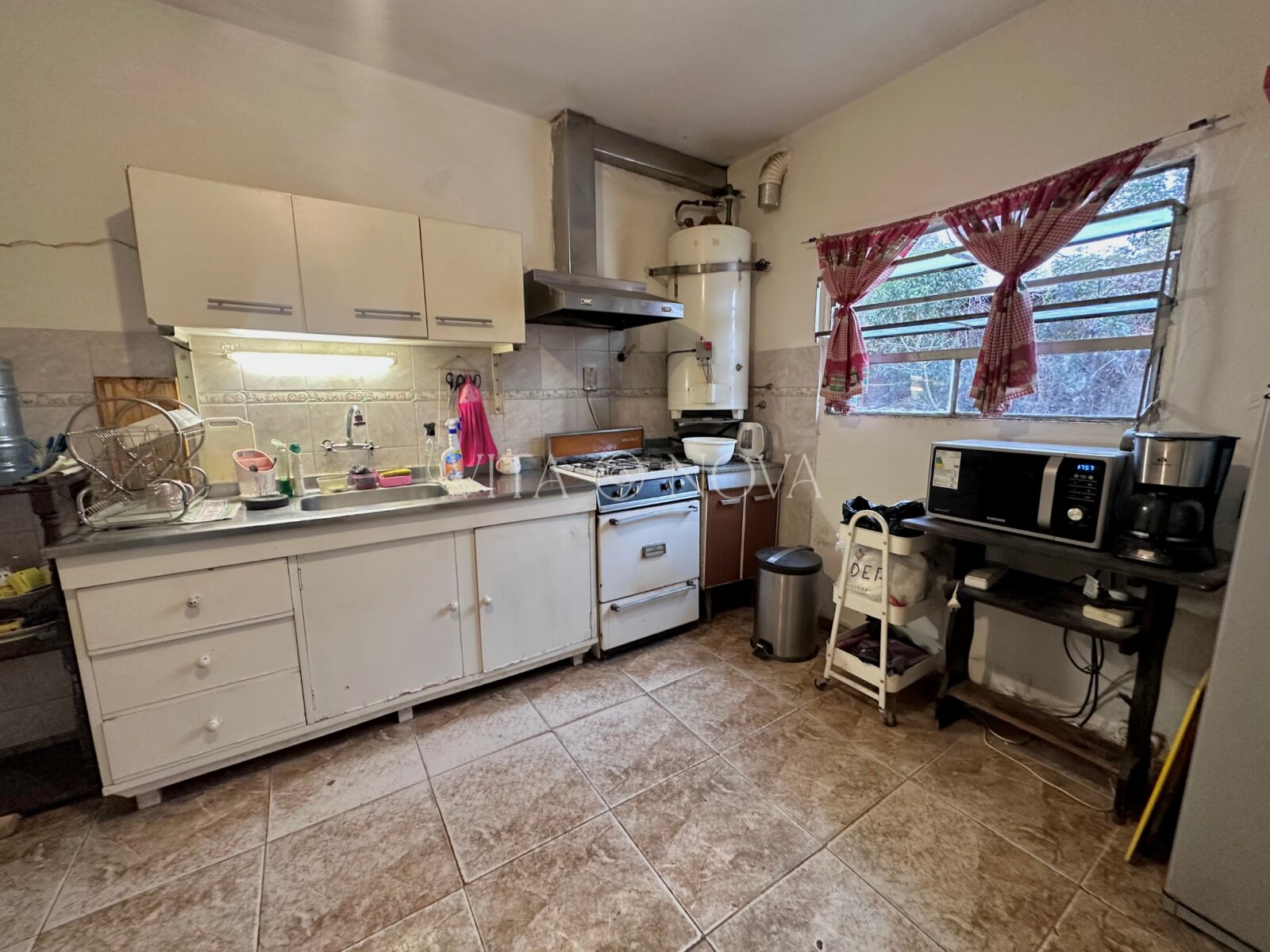 VENTA CASA Y DPTO - ALTO ALBERDI - Imagen 7