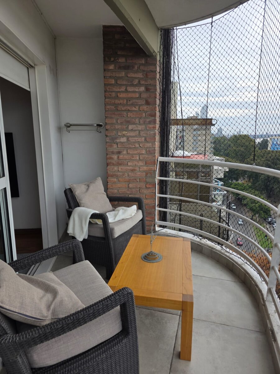 Alquiler Departamento 3 dormitorios con cochera- Zona Río - 9