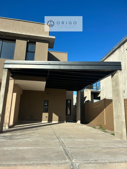 Espectacular Casa Moderna en Barrio Lomas de Russell · foto 4