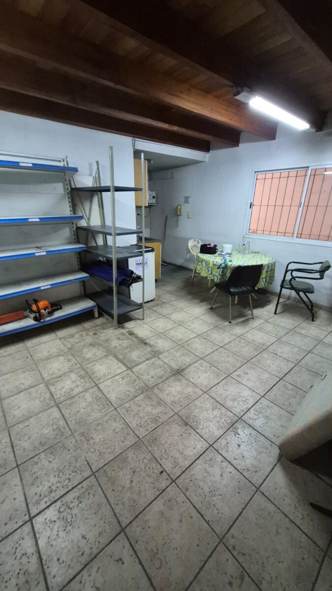 GALPÓN EN VENTA | 500 m² | C/OFICINAS B° PUEYRREDON - Imagen 11