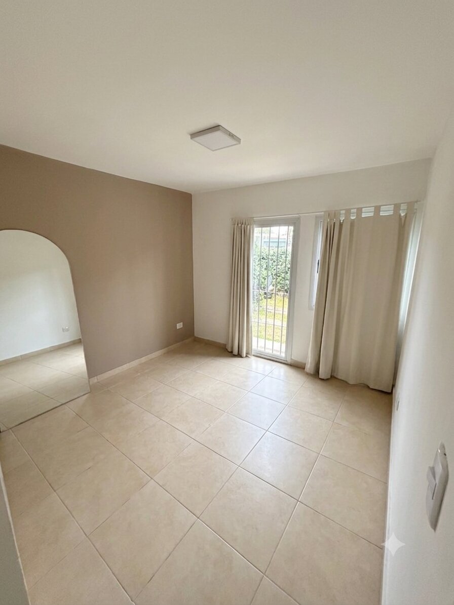 ALQUILER CASA EN HOUSING RECTA MARTINOLLI AL 8800 - Imagen 6