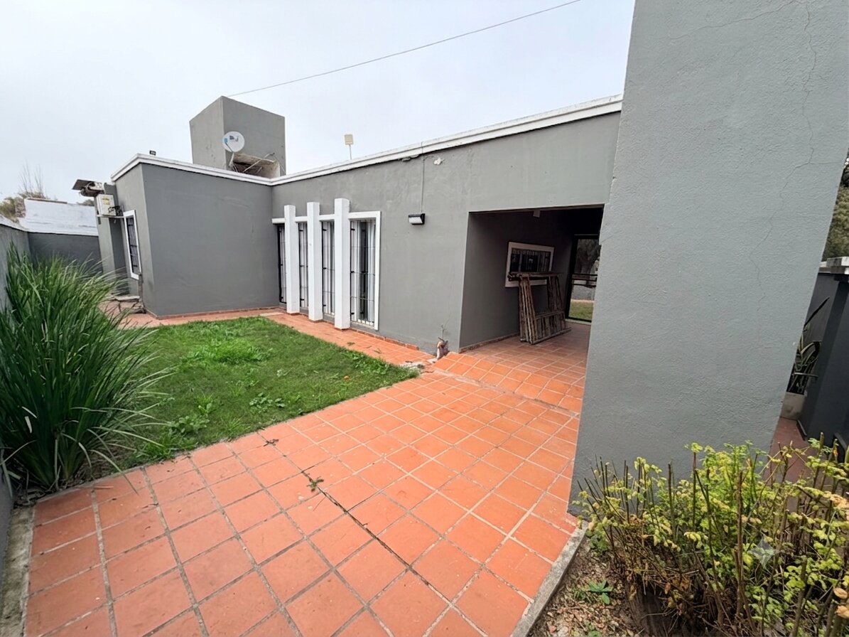 ALQUILER CASA EN HOUSING RECTA MARTINOLLI AL 8800 - Imagen 9