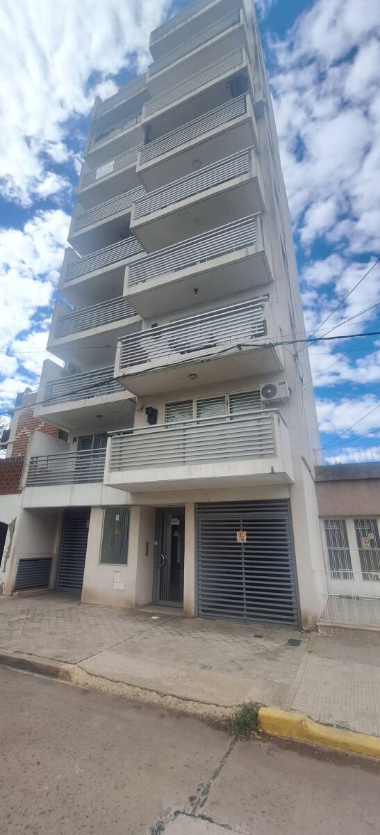 Departamento de 1 Dormitorio en Venta - 1