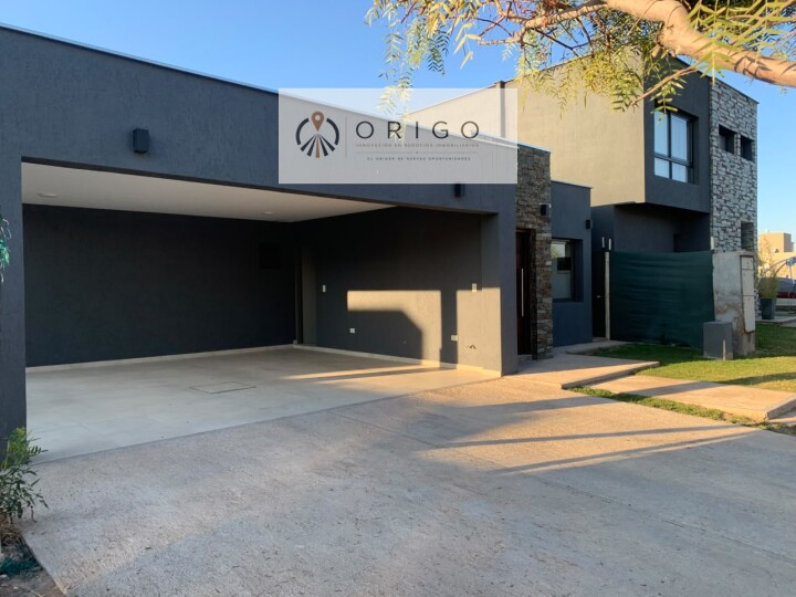 Casa en Venta Pinares de Furlotti · foto 2