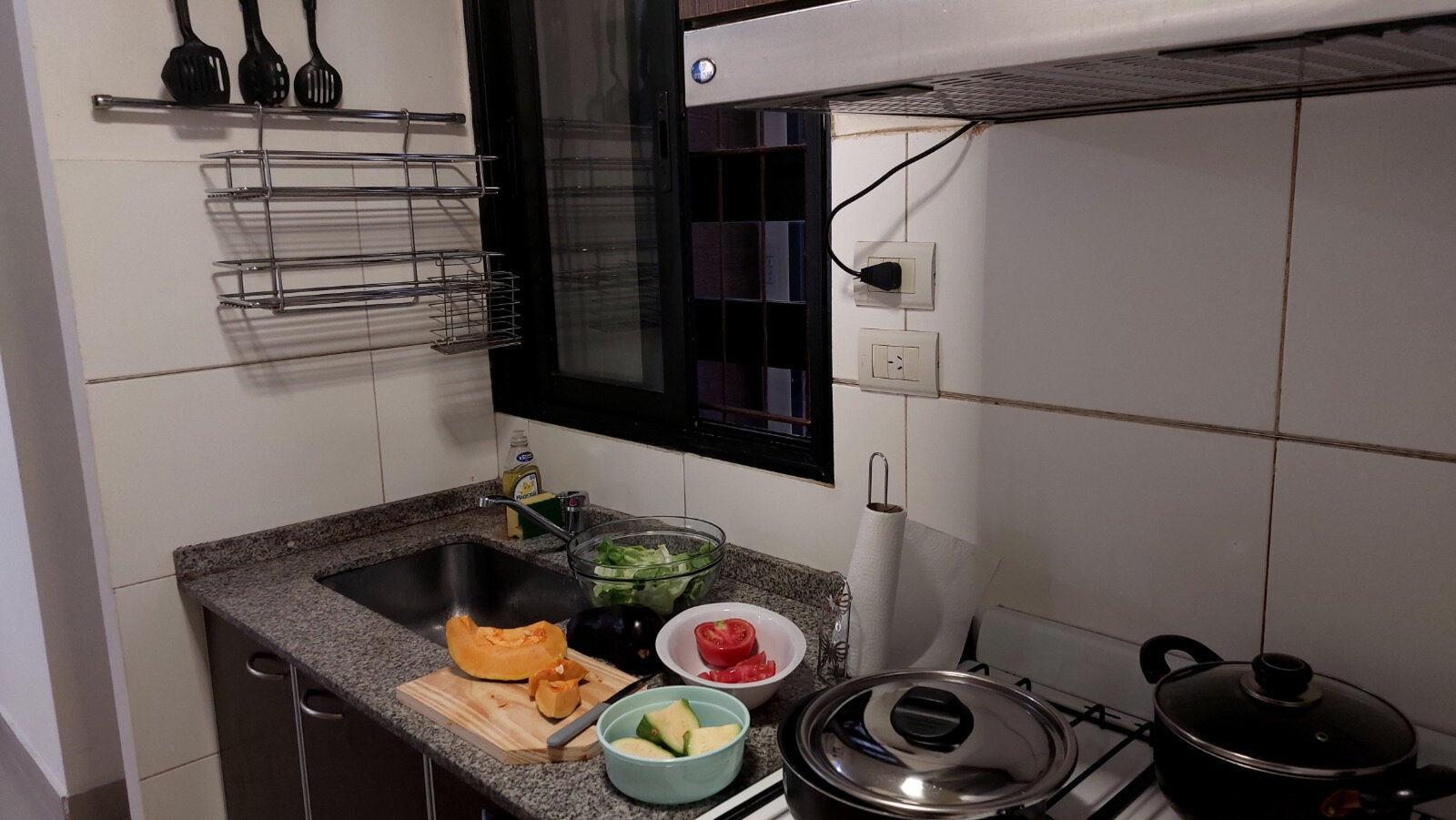Almagro, Lezica 4300, 3 amb, 65 m2, usd 1300 +servicios (lavarropas) . - 2