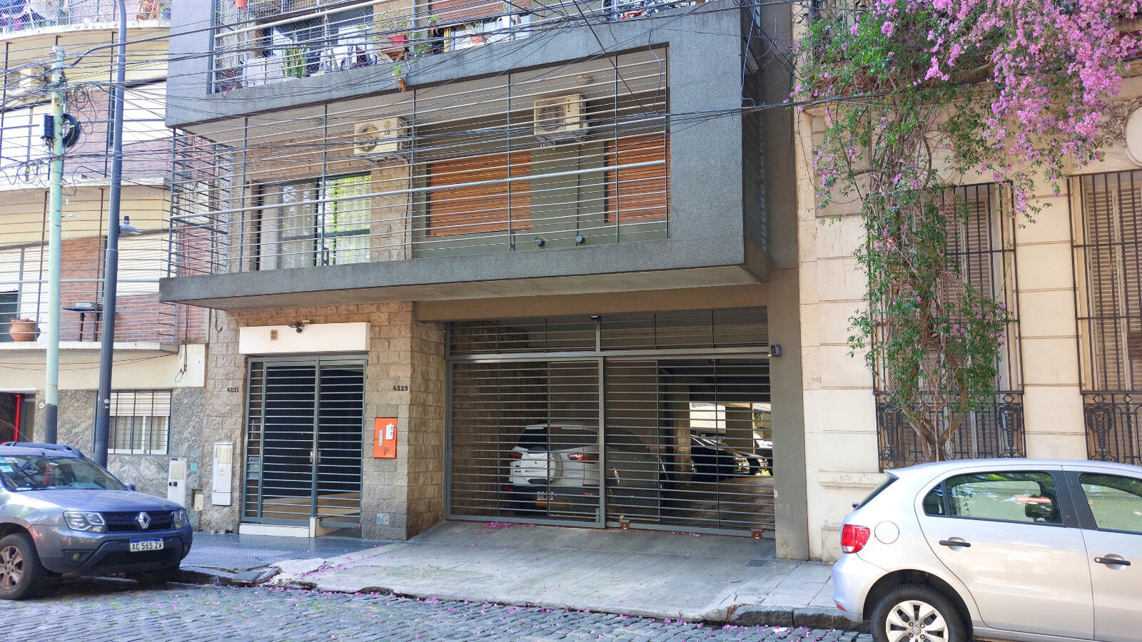 Almagro, Lezica 4300, 3 amb, 65 m2, usd 1300 +servicios (lavarropas) . - 24