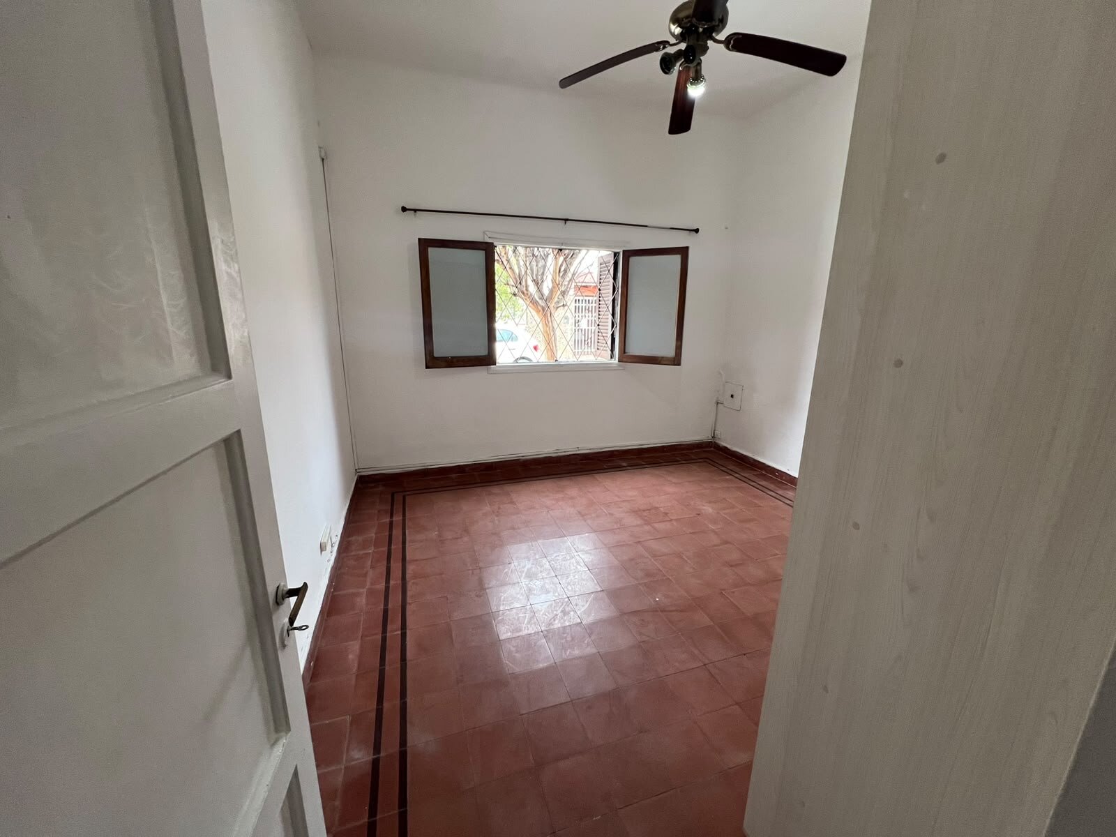Venta casa 2 dorm. B° Crisol Sud - Imagen 11