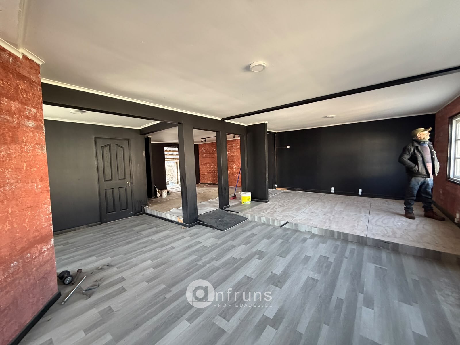 Local Comercial en Venta en Coyhaique | 15 Dormitorios | 3 Baños | 91 m² | UF 36.724 - 10