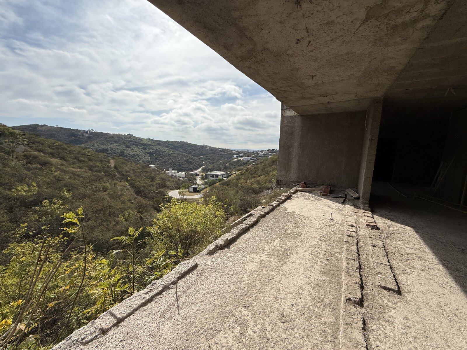 CASA UNICA EN UNA PLANTA LA DESEADA 3 DORMITORIOS - Imagen 3