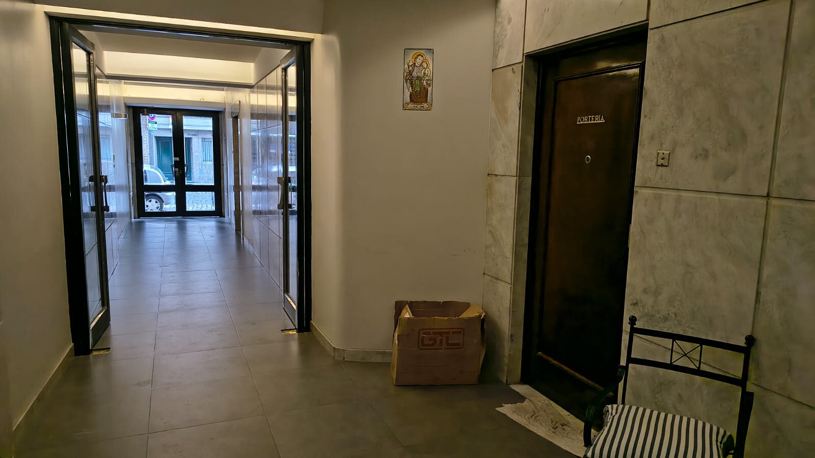 VENTA DEPARTAMENTO 5 AMBIENTES - 28