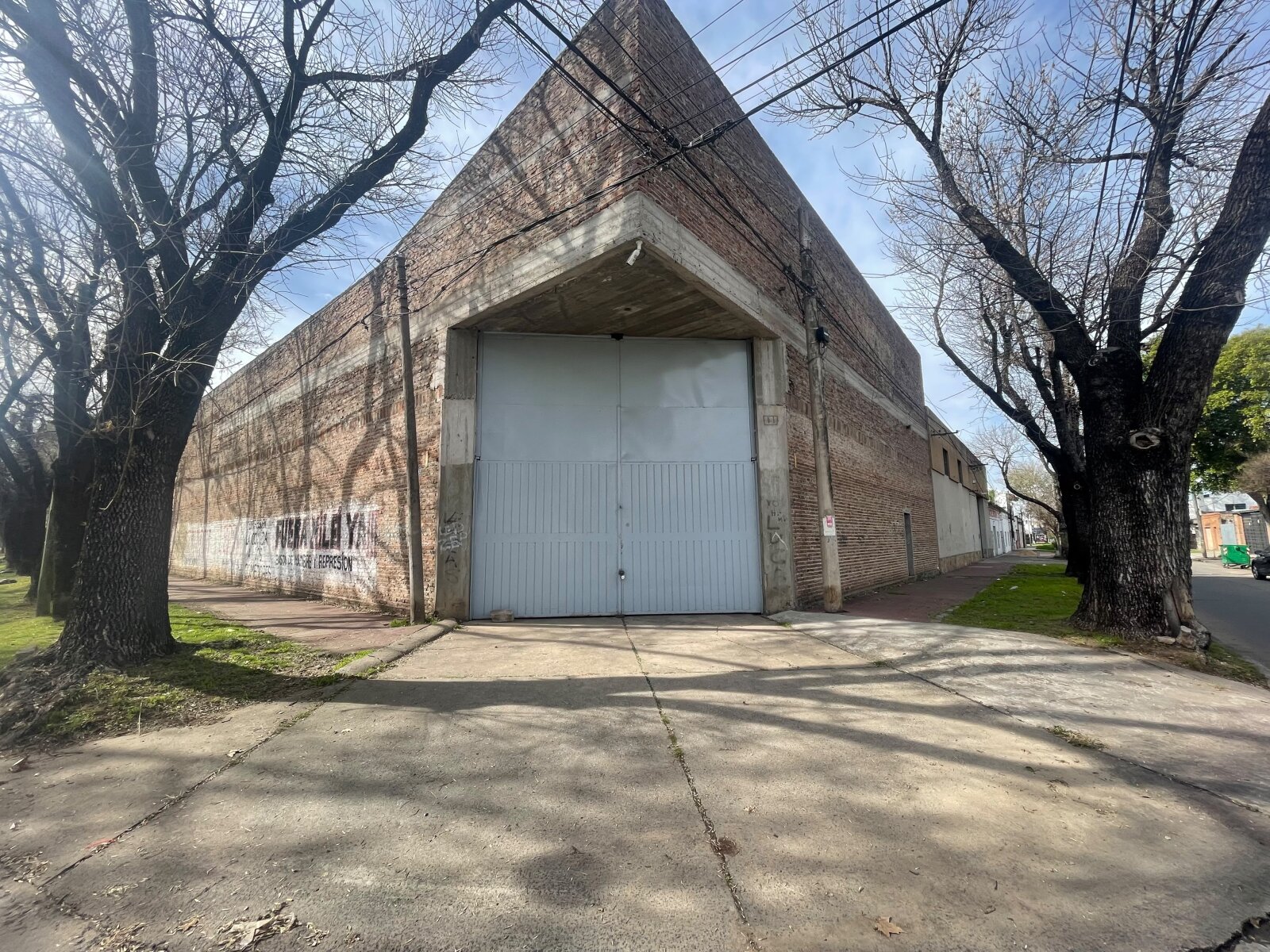 Darragueira 969 - Nave Industrial 1.145 m2 en VENTA - 1