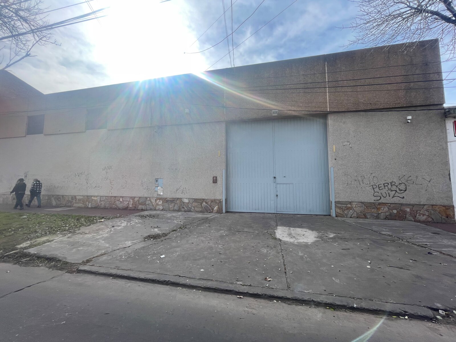 Darragueira 969 - Nave Industrial 1.145 m2 en Alquiler - 2