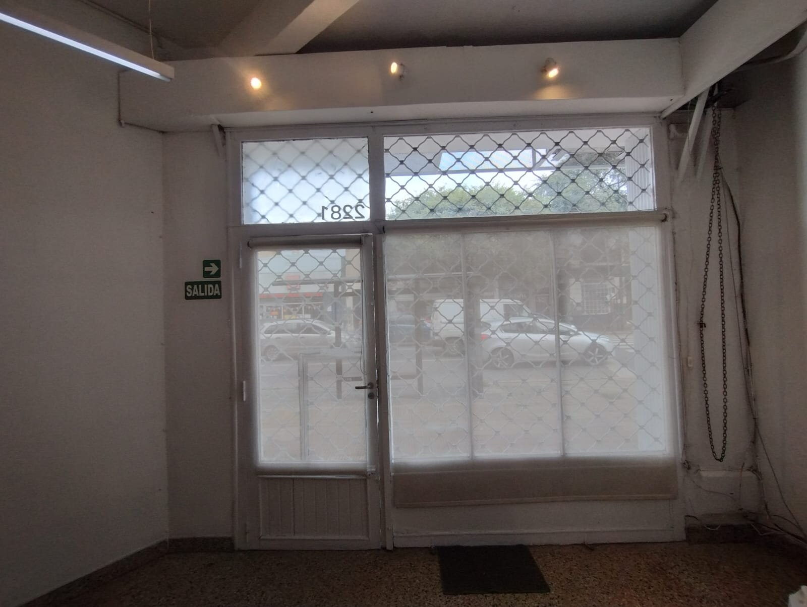 Local en Alquiler - Bajas expensas - Recién pintado - 23m² - Villa Urquiza - 5