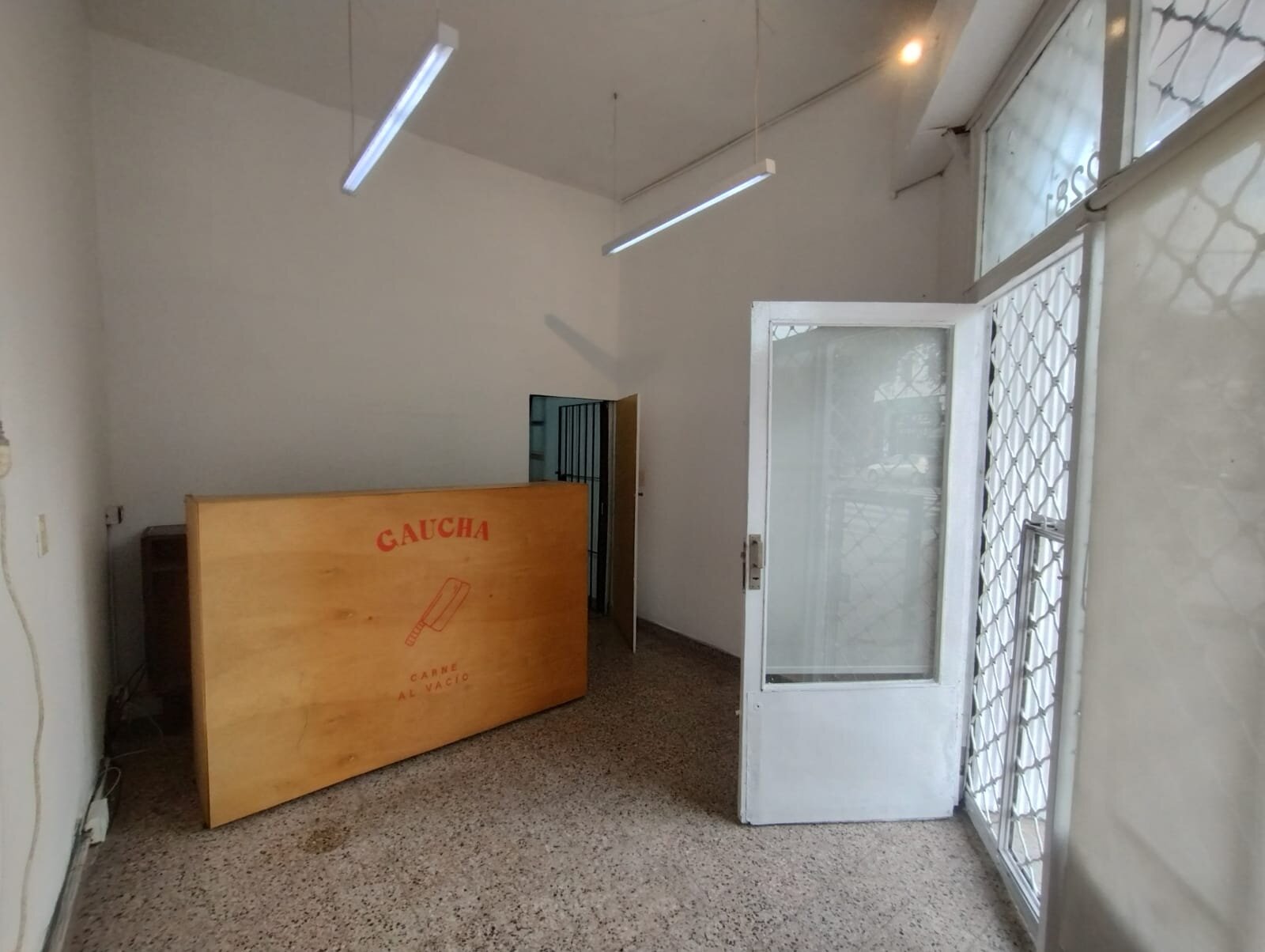 Local en Alquiler - Bajas expensas - Recién pintado - 23m² - Villa Urquiza - 2