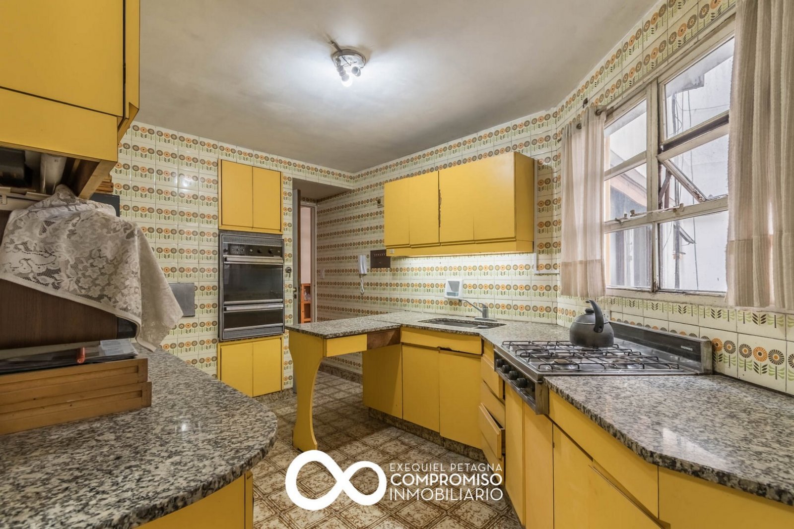Venta. Apto Credito. Departamento 4 ambientes. Cochera. Baulera. Belgrano - 19