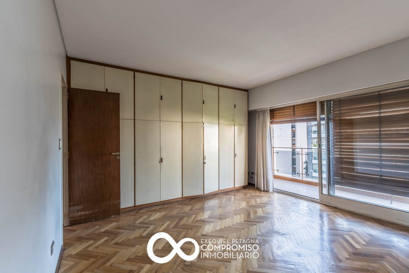 Venta. Apto Credito. Departamento 4 ambientes. Cochera. Baulera. Belgrano - 26