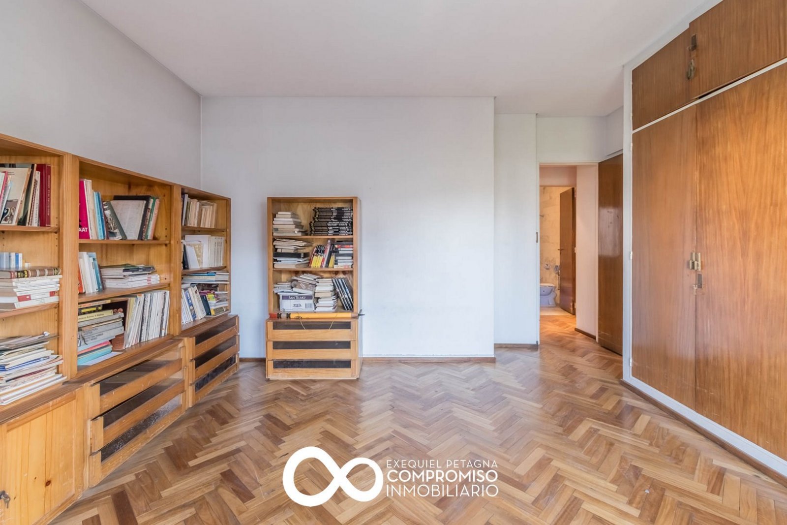 Venta. Apto Credito. Departamento 4 ambientes. Cochera. Baulera. Belgrano - 29