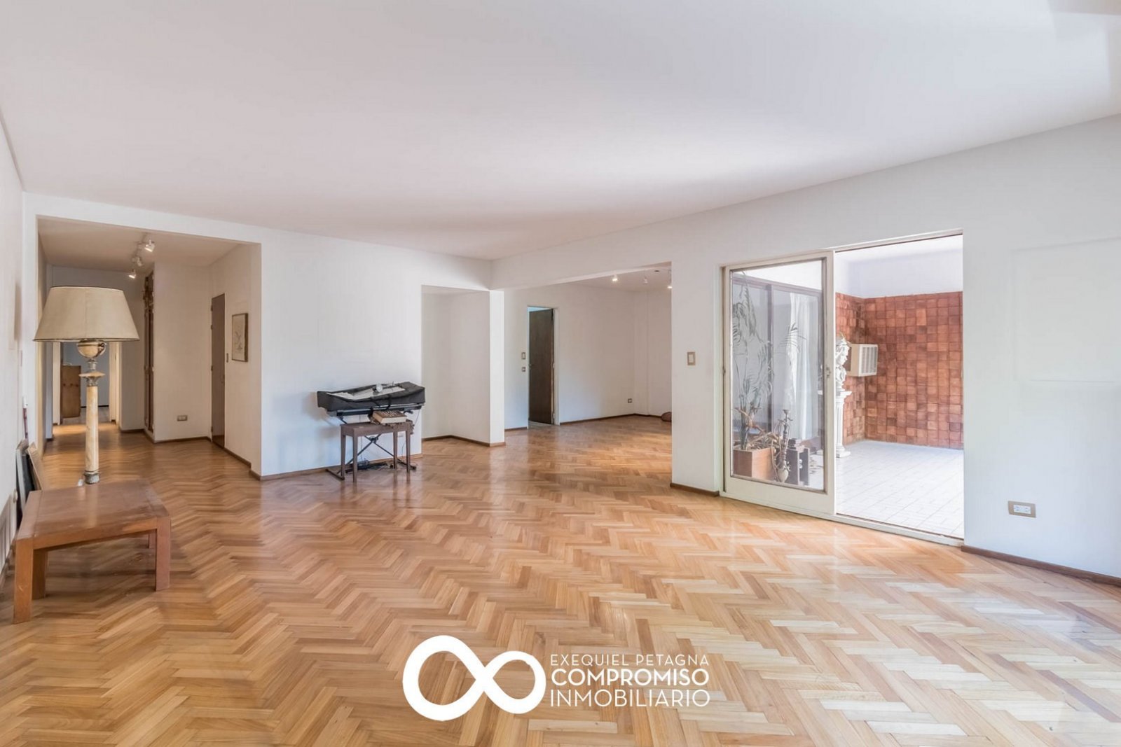 Venta. Apto Credito. Departamento 4 ambientes. Cochera. Baulera. Belgrano - 14