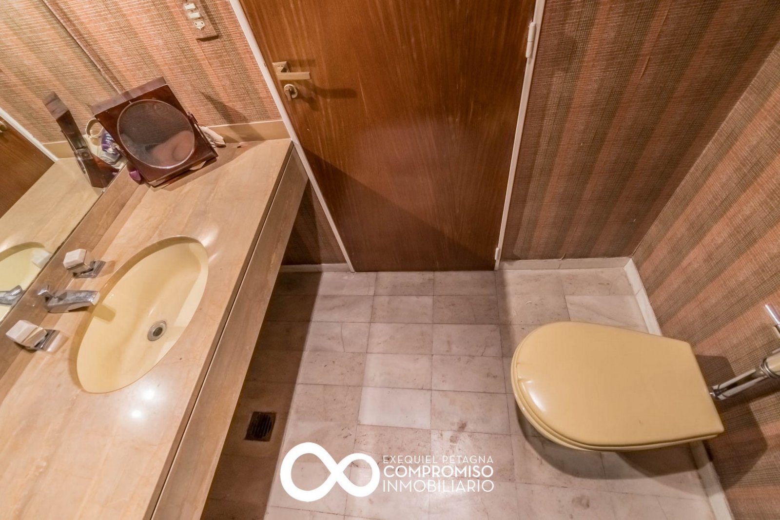 Venta. Apto Credito. Departamento 4 ambientes. Cochera. Baulera. Belgrano - 17