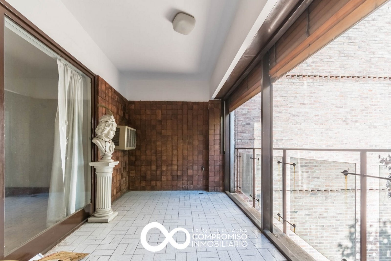 Venta. Apto Credito. Departamento 4 ambientes. Cochera. Baulera. Belgrano - 11