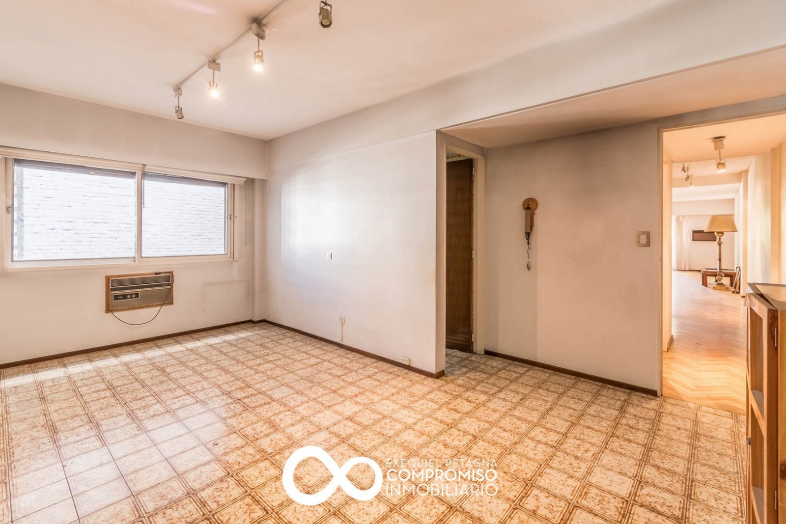 Venta. Apto Credito. Departamento 4 ambientes. Cochera. Baulera. Belgrano - 23