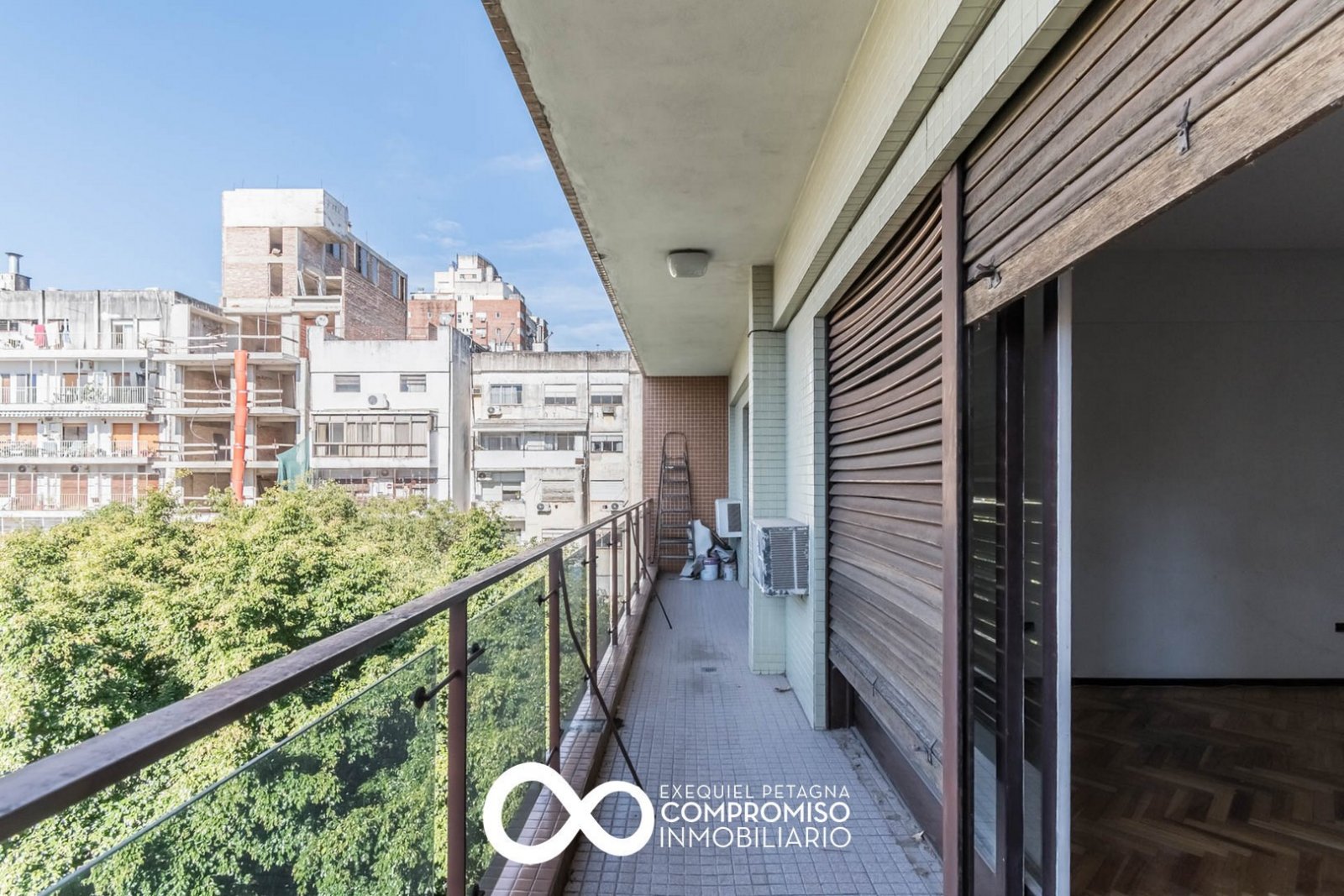 Venta. Apto Credito. Departamento 4 ambientes. Cochera. Baulera. Belgrano - 37