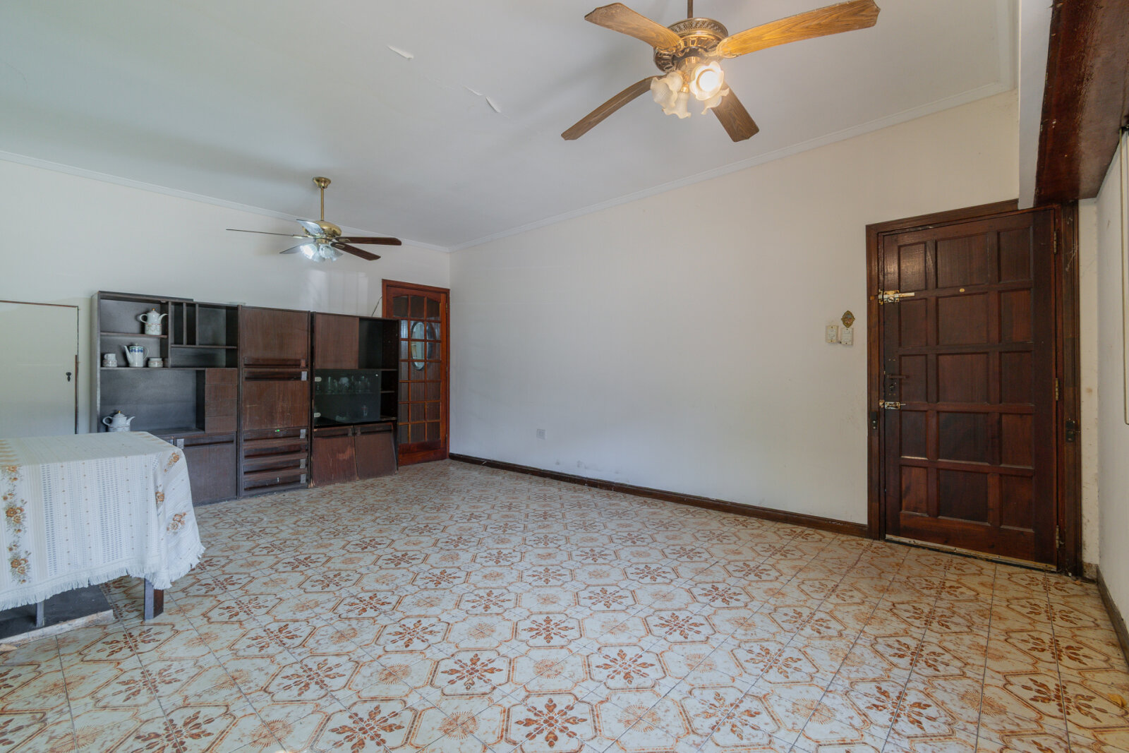 Casa de 5 ambientes con cochera y jardin apta crédito - 7