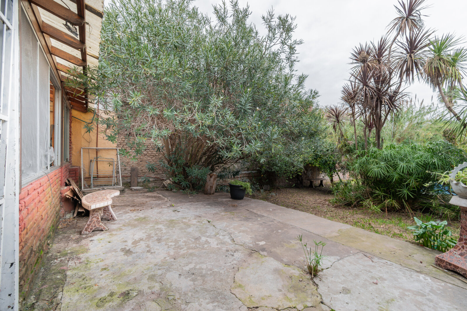 Casa de 5 ambientes con cochera y jardin apta crédito - 14